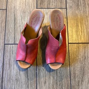 Kork ease platform heels